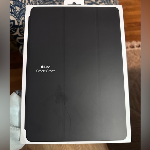 iPad Smart Cover - Picture 4 of 5